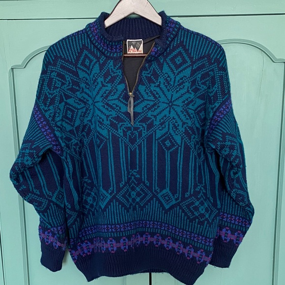 Dale of Norway Core WS Windstopper Blue and Green Men's Sweater